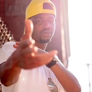 Meet your Posher, Holden